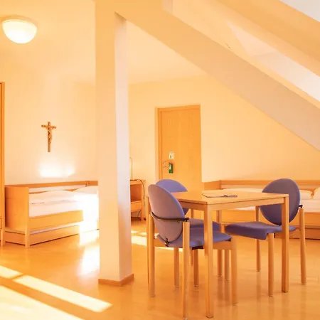 Haus Der Begegnung Heilig Geist * Burghausen