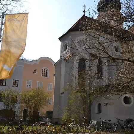 Hotell Haus Der Begegnung Heilig Geist