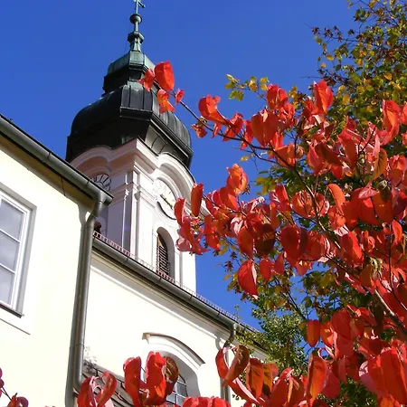 Hotel Haus Der Begegnung Heilig Geist Burghausen
