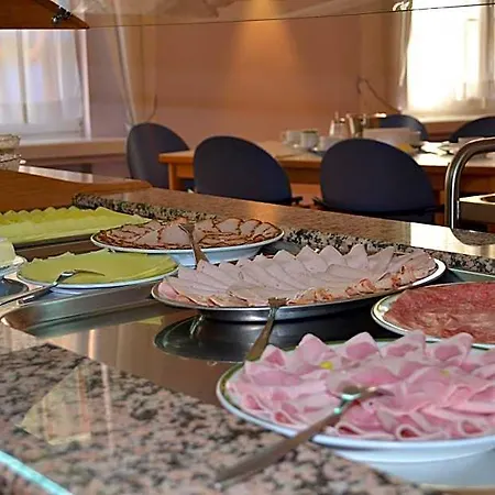 Haus Der Begegnung Heilig Geist בורגהאוזן
