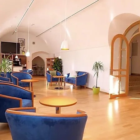 מלון Haus Der Begegnung Heilig Geist *