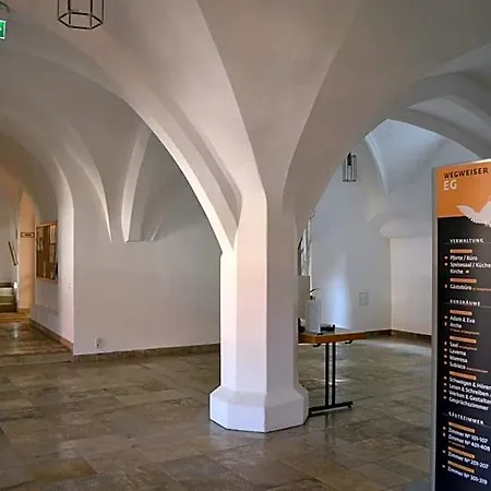 Haus Der Begegnung Heilig Geist בורגהאוזן