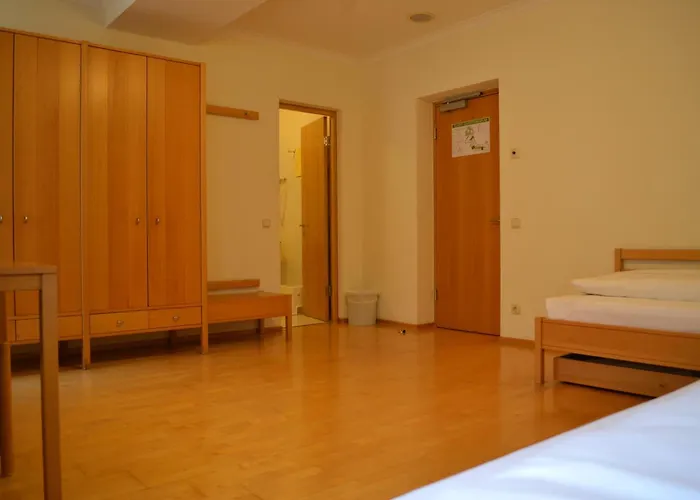 Haus Der Begegnung Heilig Geist * Μπουργκχάουζεν