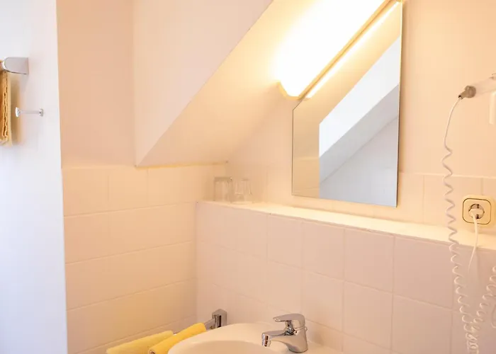 Haus Der Begegnung Heilig Geist * Μπουργκχάουζεν