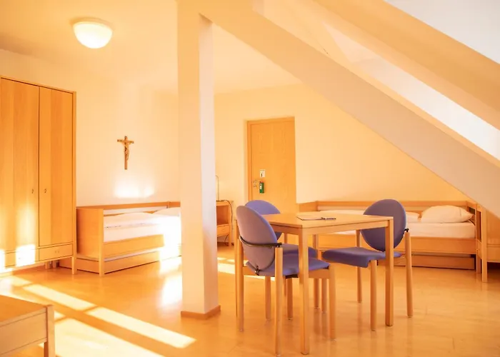 Haus Der Begegnung Heilig Geist * Μπουργκχάουζεν