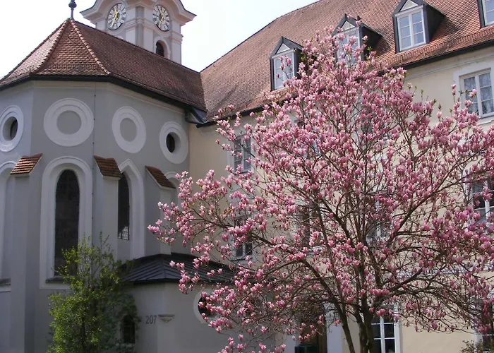 Haus Der Begegnung Heilig Geist Μπουργκχάουζεν